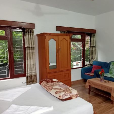 New Summit Guest House Pokhara Exterior photo