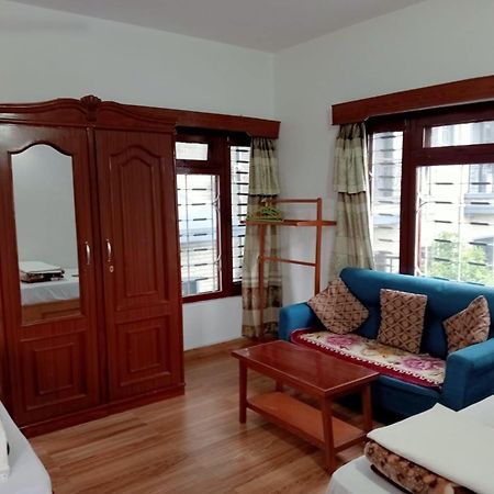 New Summit Guest House Pokhara Exterior photo