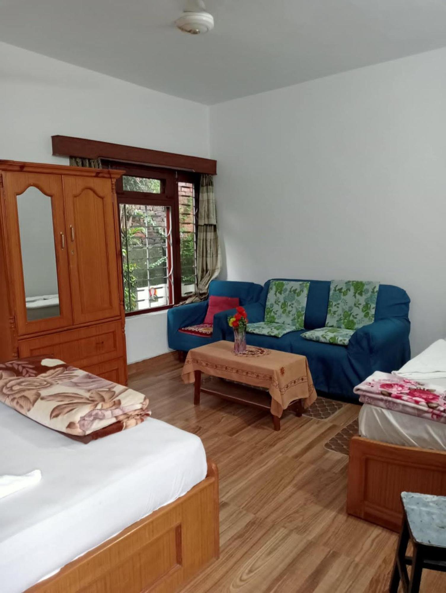 New Summit Guest House Pokhara Exterior photo